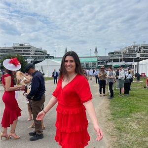 Meet your Posher, Nicole / Little Update